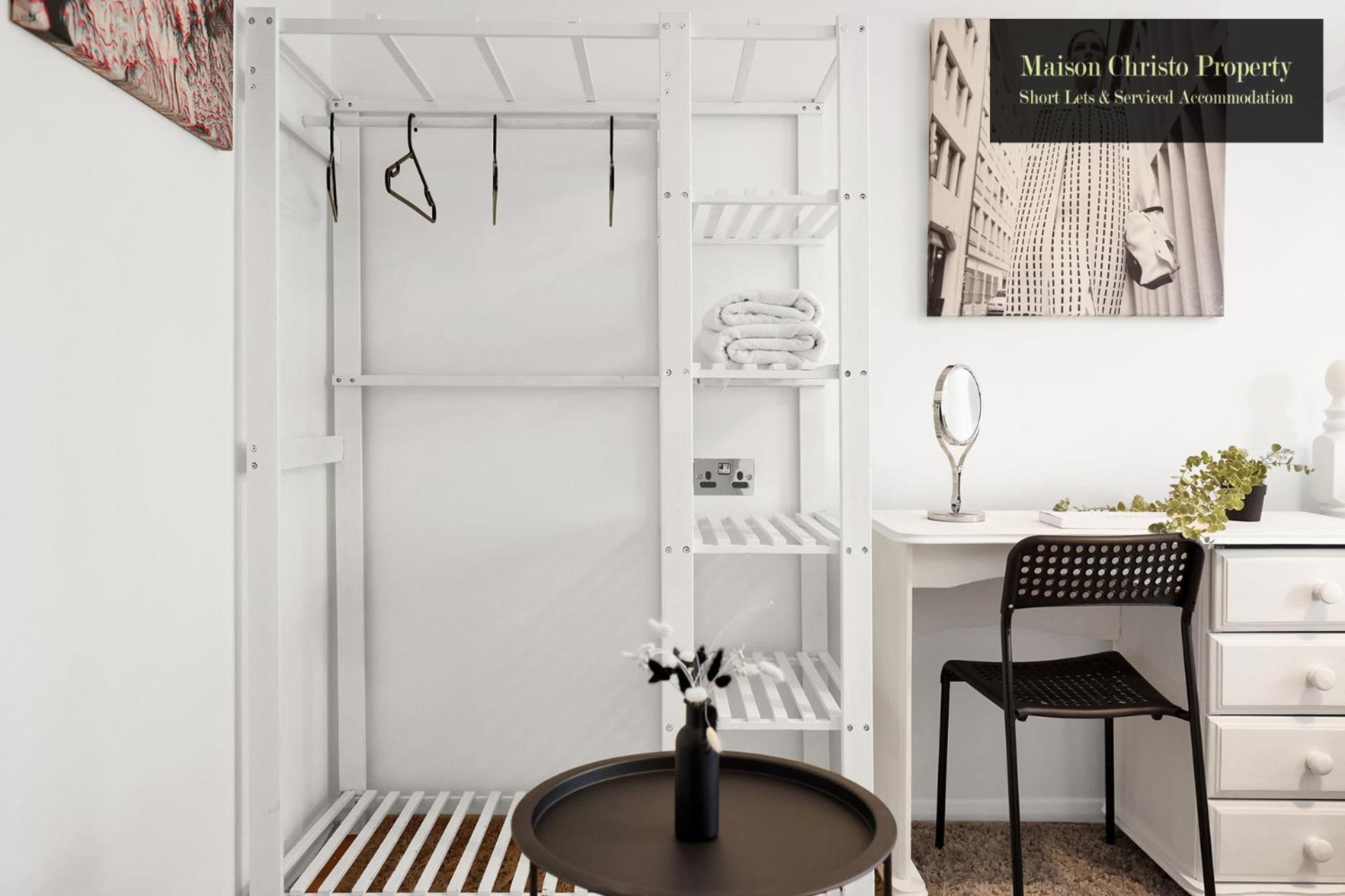 Appartamento Weekly Or Monthly Stays, London, Stepney Green, 2bedroom Apt, Sleeps 6, Servcied By Maison Christo Short Lets & Serviced Accomdation *