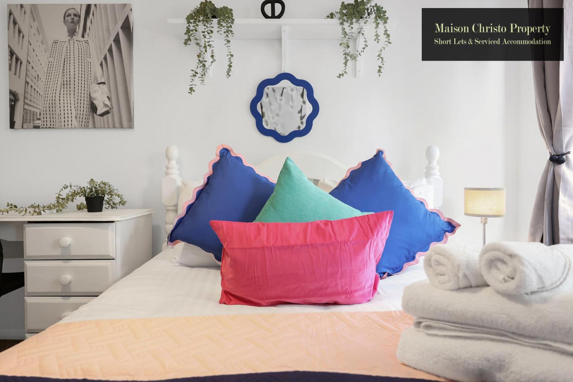 Appartamento Weekly Or Monthly Stays, London, Stepney Green, 2bedroom Apt, Sleeps 6, Servcied By Maison Christo Short Lets & Serviced Accomdation *